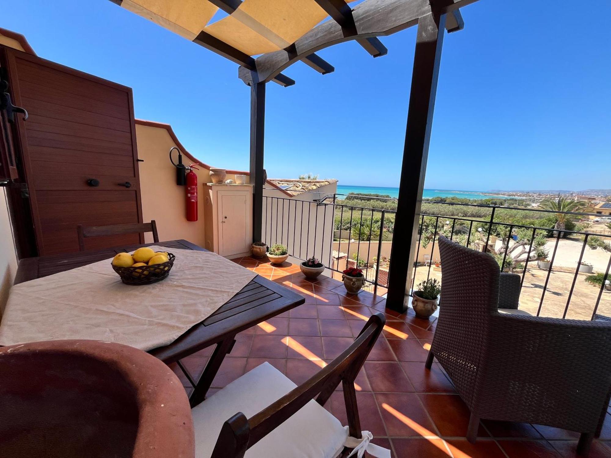 شقة Domus Mare Luxury سان ليون المظهر الخارجي الصورة